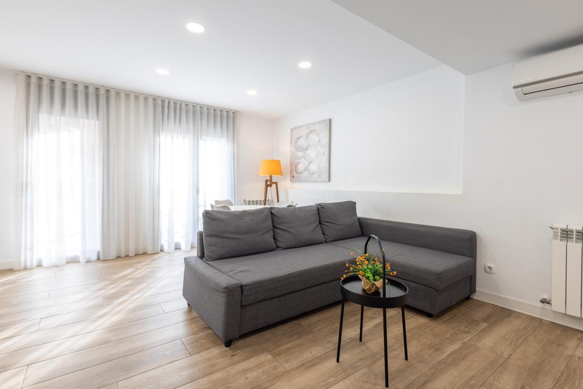 Stay U-Nique Apartments Fabra I Puig Barcelona Eksteriør bilde